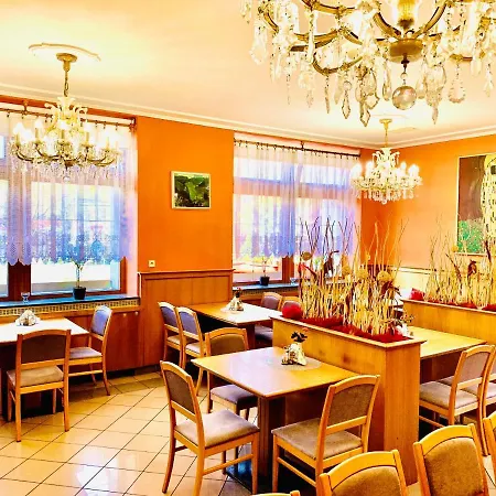 Hotell Holiday Macocha 3*