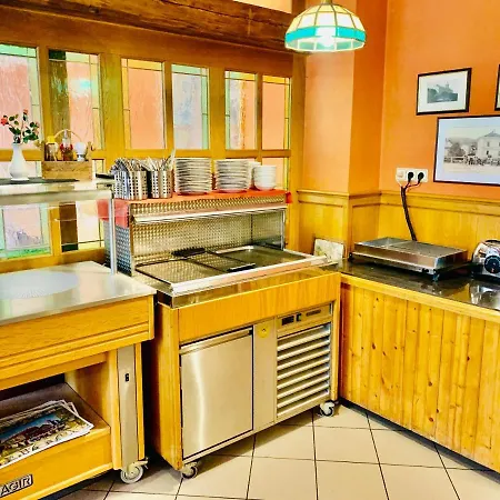 Hotell Holiday Macocha Blansko